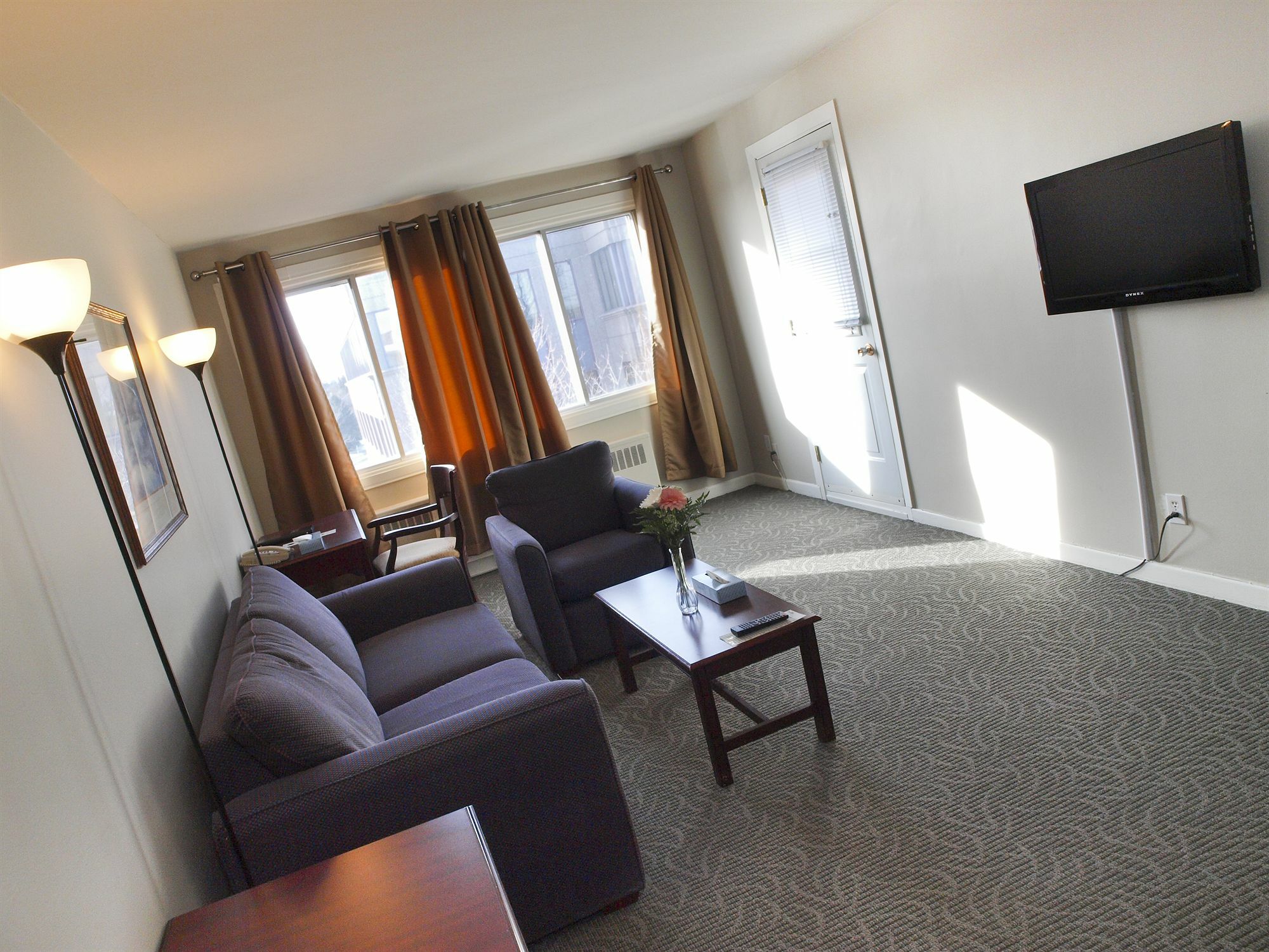 Beausejour Hotel Apartments/Hotel Дорваль Экстерьер фото