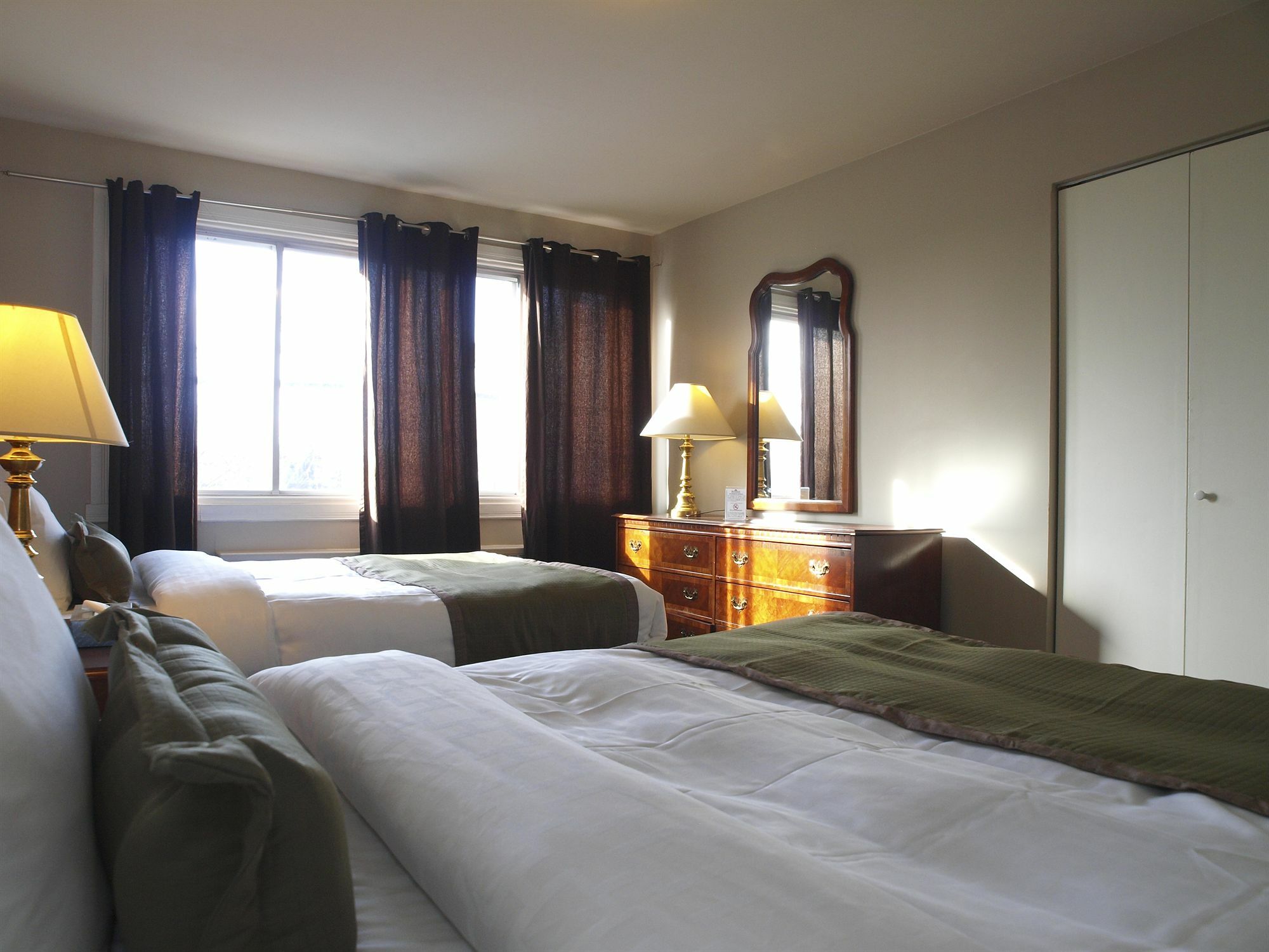 Beausejour Hotel Apartments/Hotel Дорваль Экстерьер фото